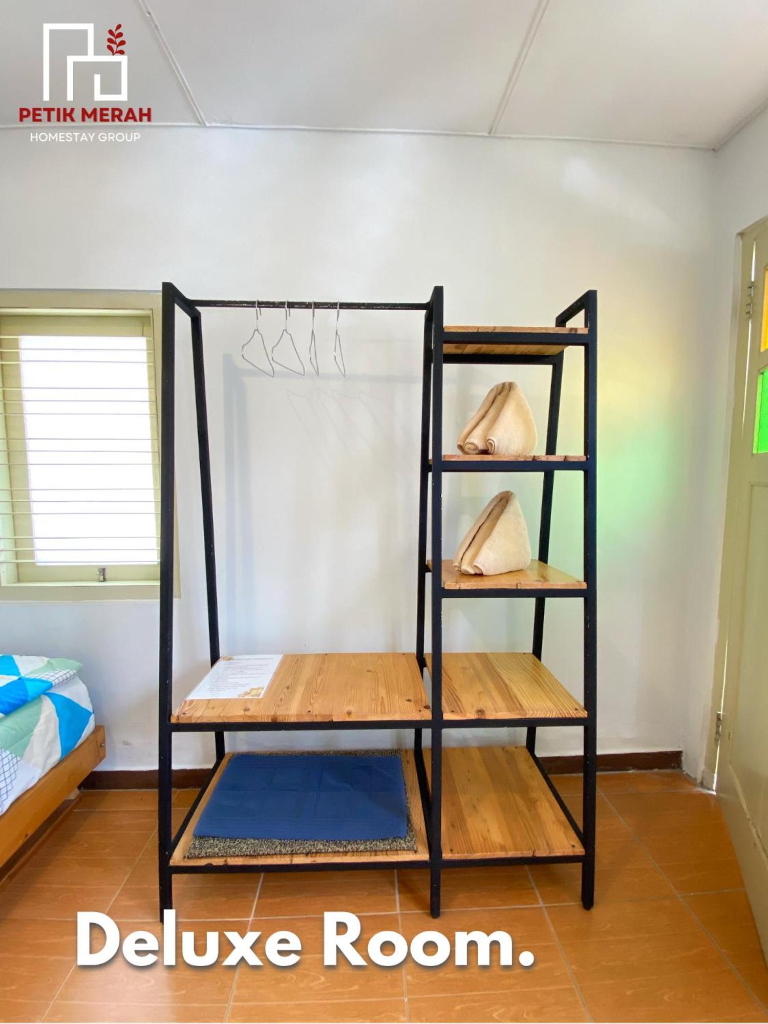 Petik Merah Homestay Pakualaman Екстер'єр фото