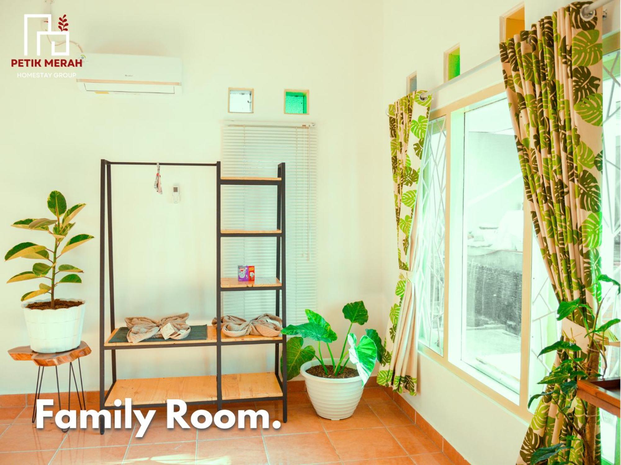 Petik Merah Homestay Pakualaman Екстер'єр фото